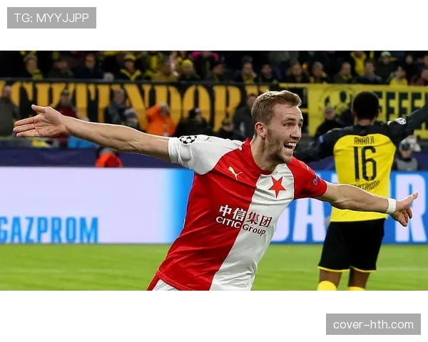 捷克新星绍切克闪耀西汉姆，扛起球队争冠大旗