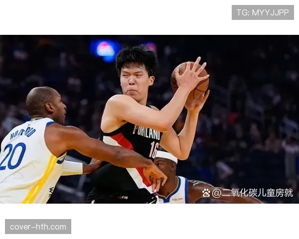 杨瀚森篮下冲击力提升明显 带动球队内线攻防效率改观